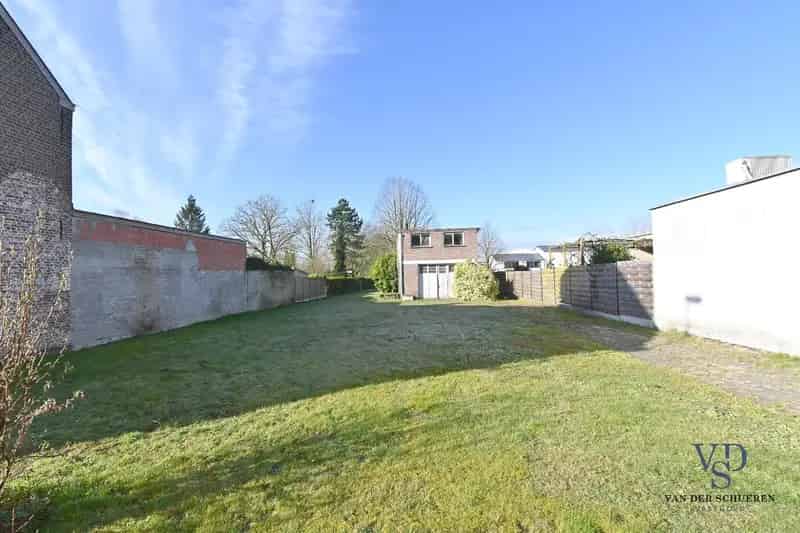 Bouwgrond Gavere: 1697m² Perceel voor Halfopen Bebouwing