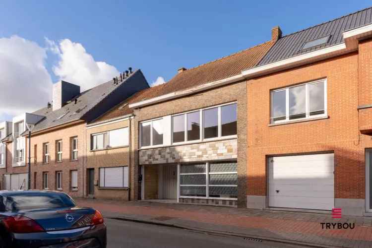 Huis te koop Houthulst: 3 slaapkamers, garage, centrum