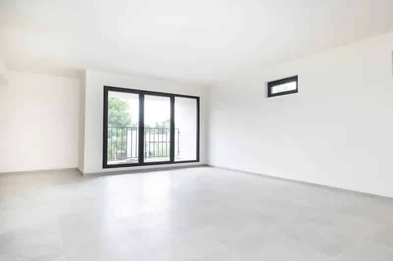 3 Slaapkamers Appartement te Koop Kleine Residentie