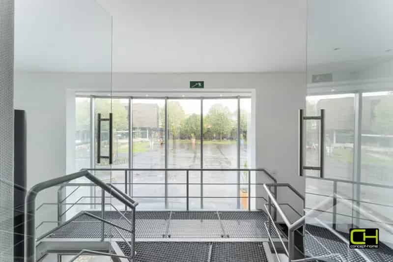 Bedrijfsgebouw te koop Eeklo