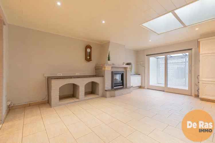 AAIGEM Charmante Instapklare Woning Garage Tuin