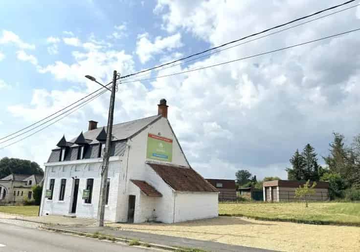 Gerenoveerde Woning Met Tuin Te Koop Frasnes Lez Anvaing