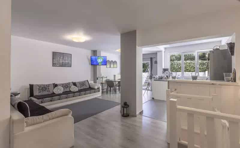 Gelijkvloers appartement met tuin Sint-Jans-Molenbeek
