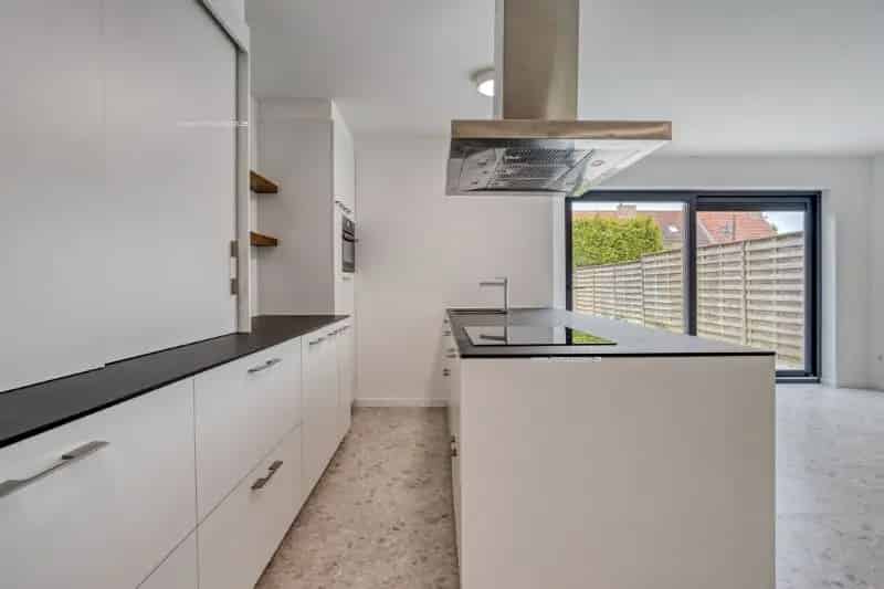 Gerenoveerde woning 3 slaapkamers Roeselare