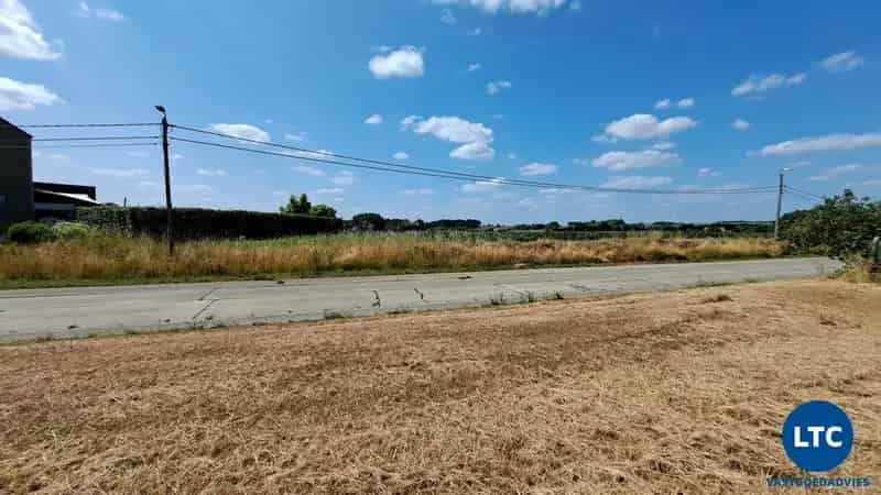 Bouwgrond Kortenaken 32a 80ca Weiland Open Bebouwing