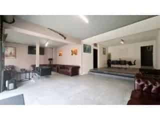 Huis Gemengd Gebruik Te Koop Courcelles
