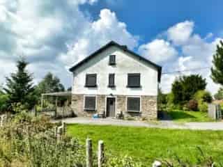 Huis te koop Mont VBD12157 - 3 slaapkamers, tuin, chalet