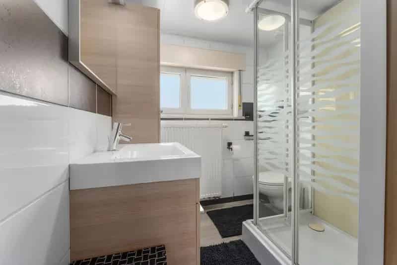 Gerenoveerde Rijwoning 3 Slaapkamers Tuin