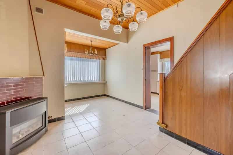 Te renoveren woning 820m² met vergunning
