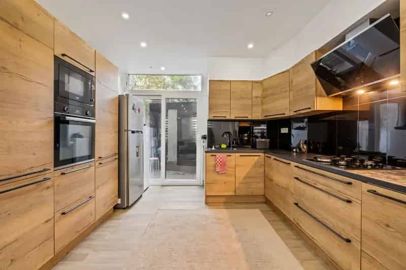 Huis te koop Temse: Instapklare woning met veel ruimte en licht