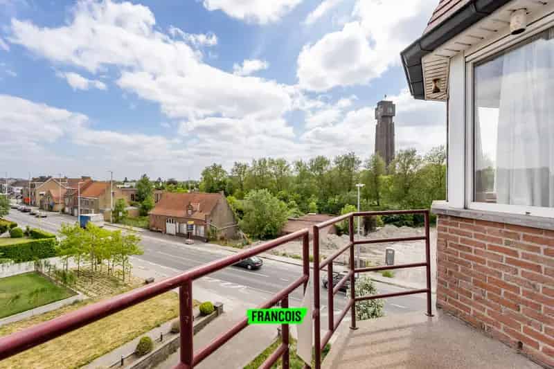 Appartement te huur Diksmuide: Investeringsappartement met garage en terras