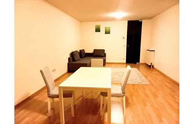 Huur 2 slaapkamer appartement van 90 m² in Ghent