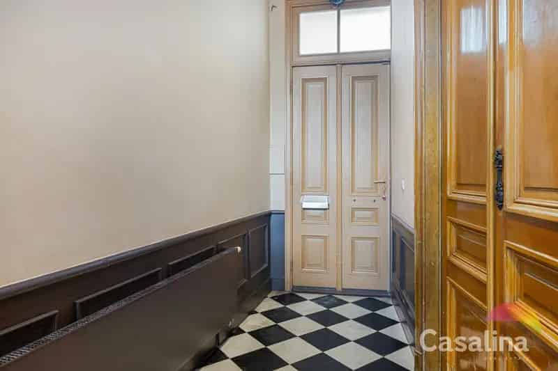 Herenwoning Brussel  Nabij Parken  3 slaapkamers