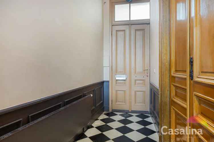 Herenwoning Brussel  Nabij Parken  3 slaapkamers