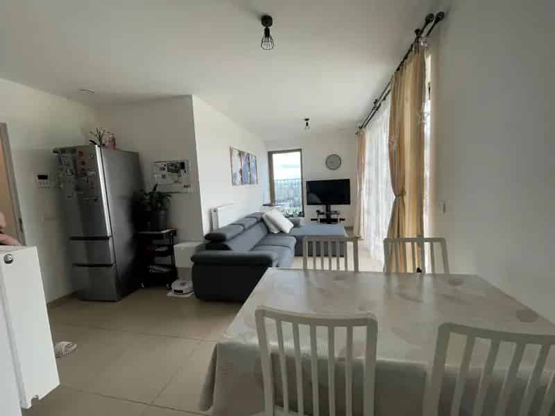 Appartement te huur Lokeren: Terras Garage 2 slaapkamers