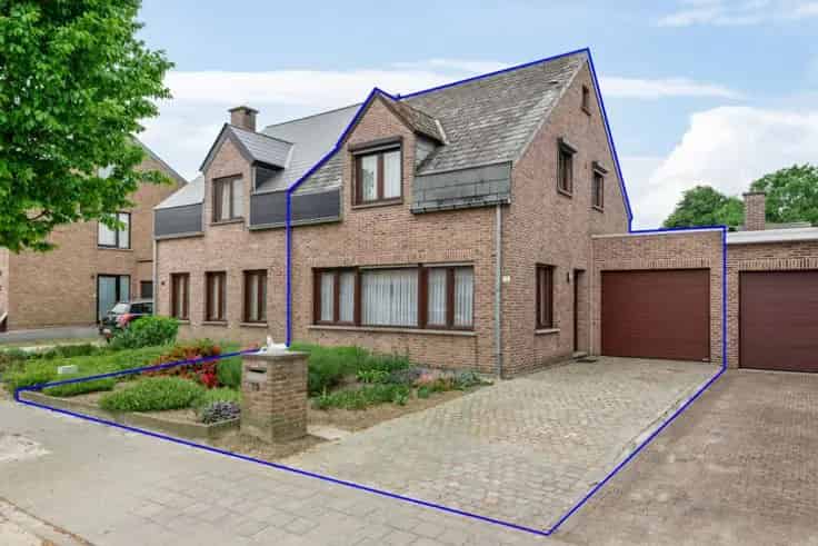 Huis Te Koop Reet 3 Slaapkamers Garage Tuin