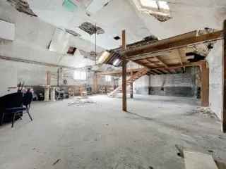 Industrie te koop Anderlecht 375m² Magazijn Werkplaats