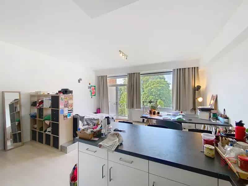 Studio te huur Ukkel  40m² terras Zonnekesbos