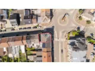 Handelspand La Louviere - Horecazaak met Appartementen