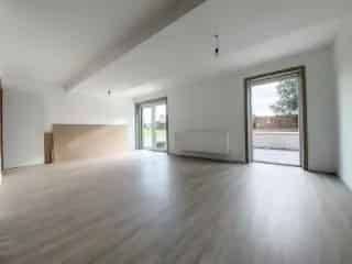 Appartement te koop Moeskroen - gerenoveerd appartement met terras en tuin