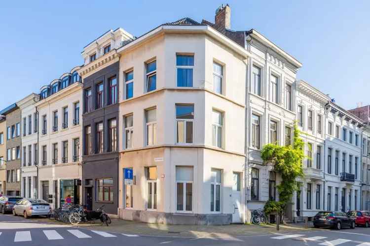 Huis Te Koop , 36, Begijnenvest, Antwerpen, Antwerpen