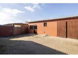 Handelspand te Huur Malle - 184m²