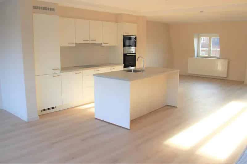 Duplex Appartement 185m² Ukkel Nabij Parvis-Saint-Pierre