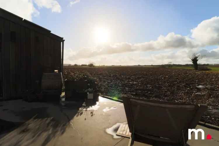 Te koop unieke alleenstaande woning in Westouter met adembenemend uitzicht