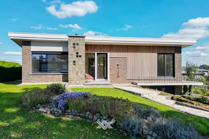 Statige gerenoveerde villa te Avelgem 180m²