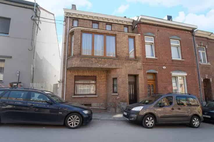 Huis Te Koop: Gelijkvloers, 3 slaapkamers, tuin, kelder