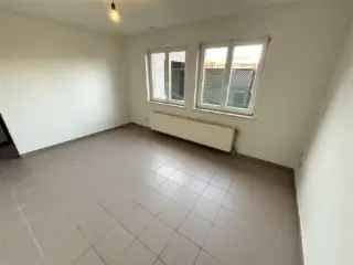 Gelijkvloers Appartement te Huur Geel