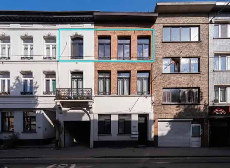 Appartement Te Koop Antwerpen: Instapklaar 2 Slaapkamers Ruim Terras