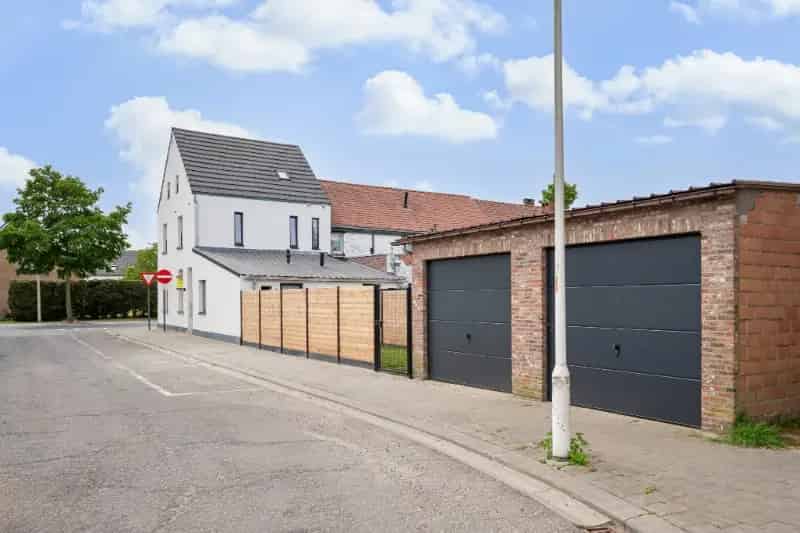 Huis te huur: gerenoveerde starterswoning met tuin en garageoptie