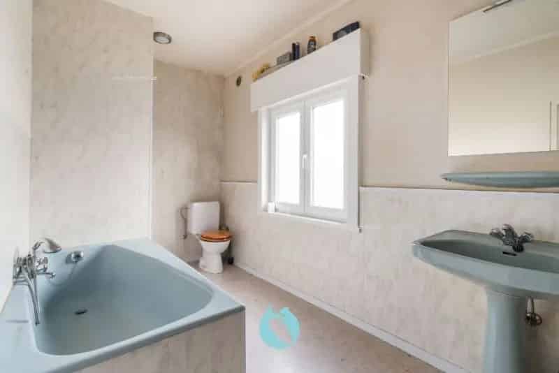 Te renoveren woning Evergem 4 slaapkamers grote tuin