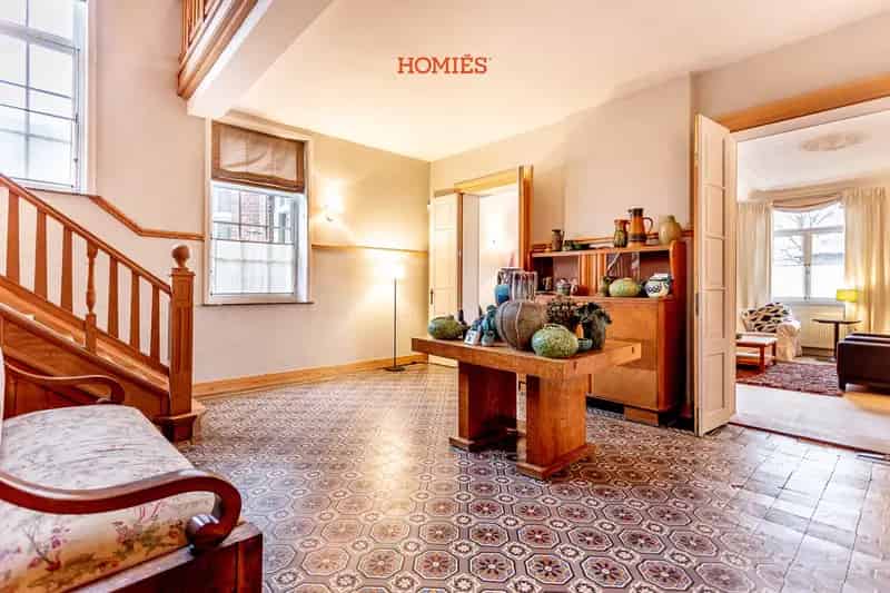 Huis te huur Bierbeek: Gerenoveerd Landhuis met 4 slaapkamers