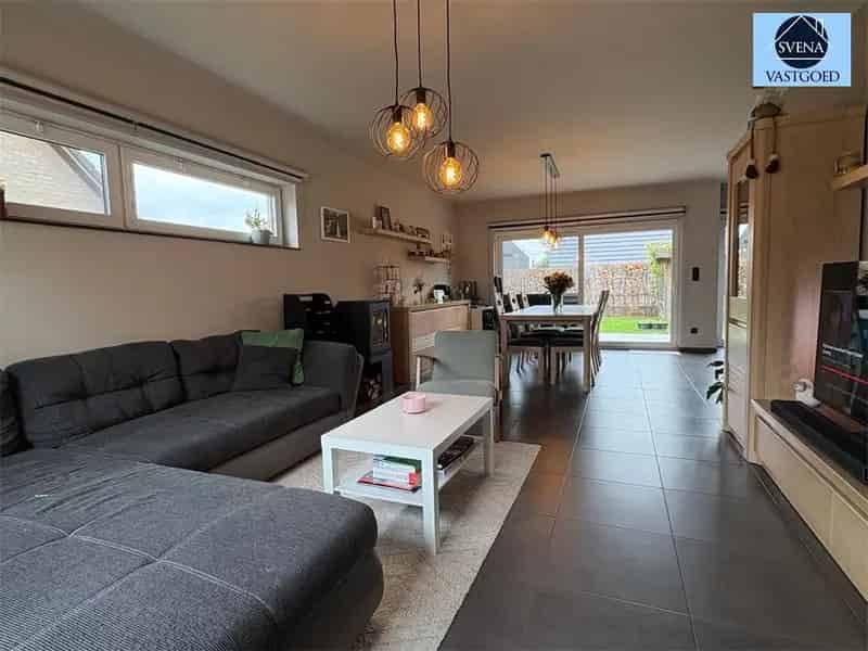 Huis te huur 3 slaapkamers tuin 14 zonnepanelen