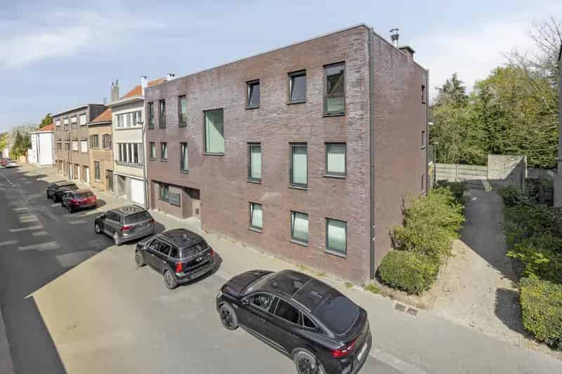 Huis te huur Kortenberg: 6 appartementen met terras en parking