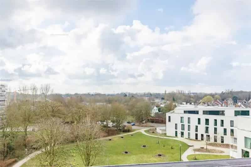 Appartement te Koop Sint-Andries: Rooftop Appartement met Terras