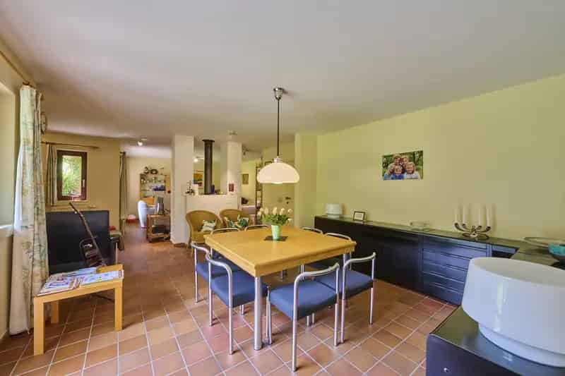 Ruime Villa met Kantoor en B&B Mogelijkheden te Peer