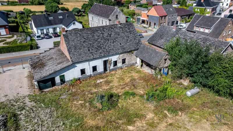 Renovatieproject Dikkelvenne: Huis met Bijgebouw op 1450m²