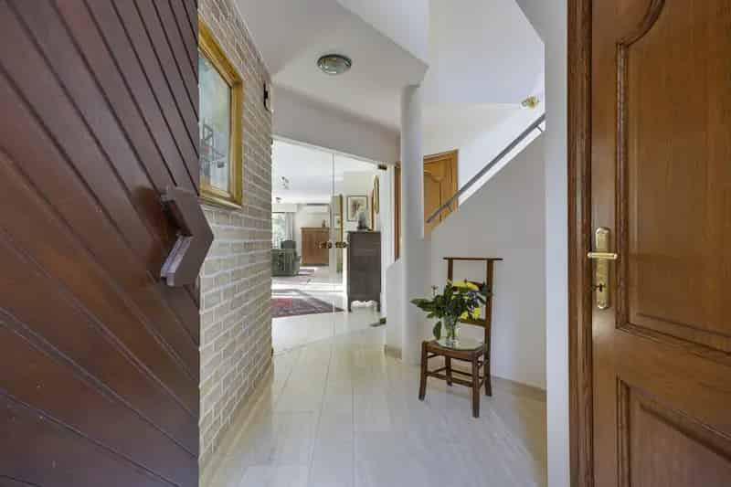 Ruime Villa te Koop in Keerbergen