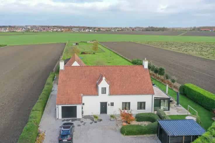 Uitzonderlijke Gerenoveerde Eigendom Knokke-Heist 5510m2
