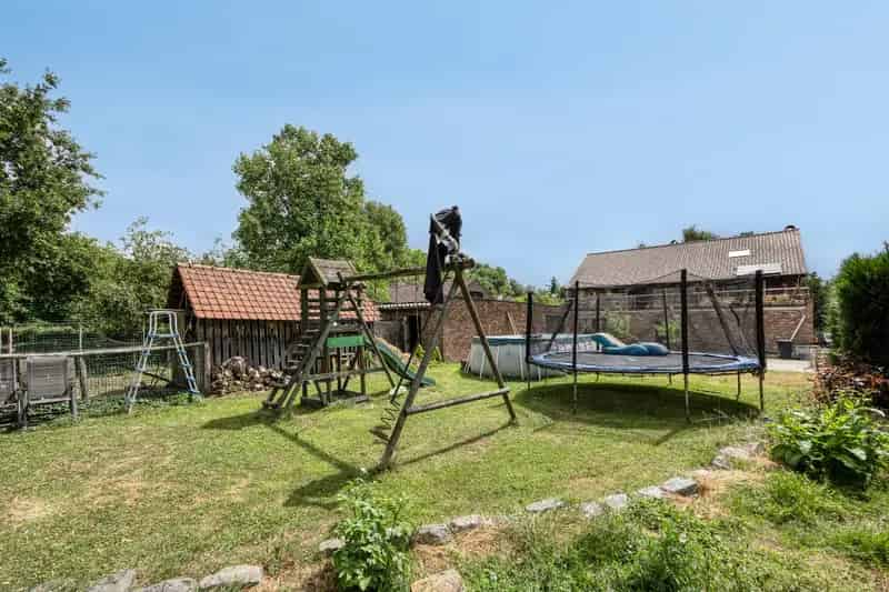 Huis te koop Temse: Ruime open bebouwing met tuin en garage