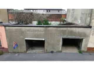 Parking te koop in Châtelet - 2 garages 36m² + tuin