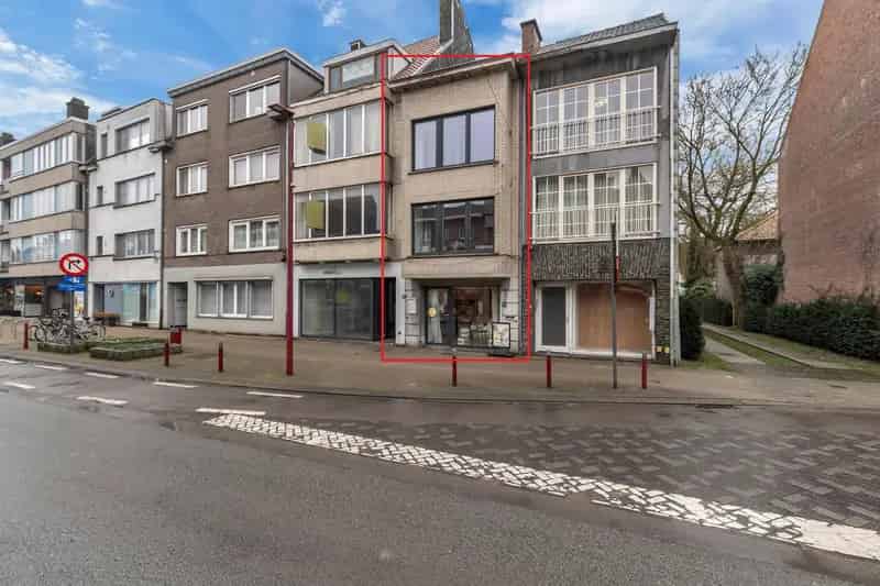 Unieke Woning Met Handelsruimte Deinze Toplocatie