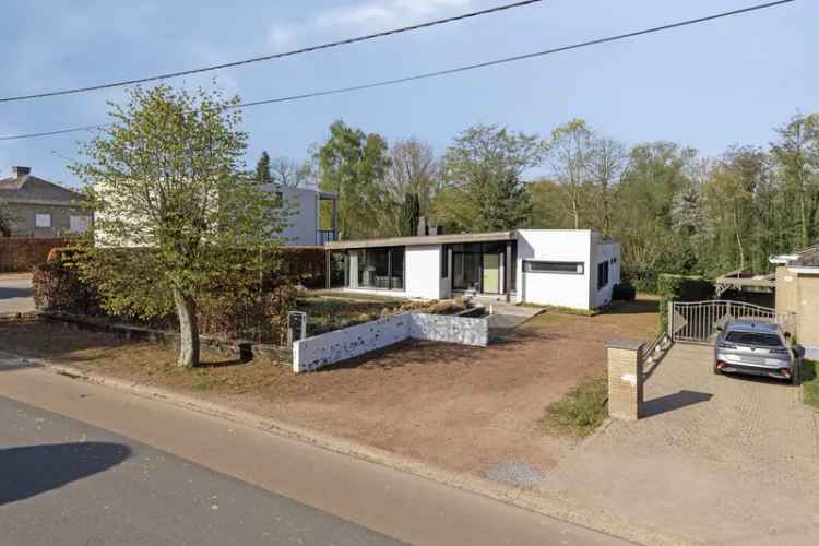 Te renoveren villa Affligem 18 are 3 slaapkamers