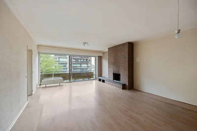 2 Slaapkamer Appartement te Koop Deurne Zuid