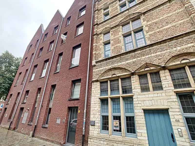Te huur: Deels gemeubileerd appartement Leuven