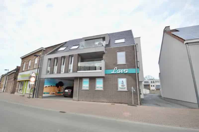 Ruim Appartement te Koop Ruien 1 Slaapkamer Zonnig Terras
