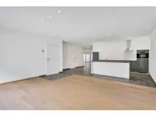 Appartement te huur Zottegem - Ruim gelijkvloers appartement nabij station